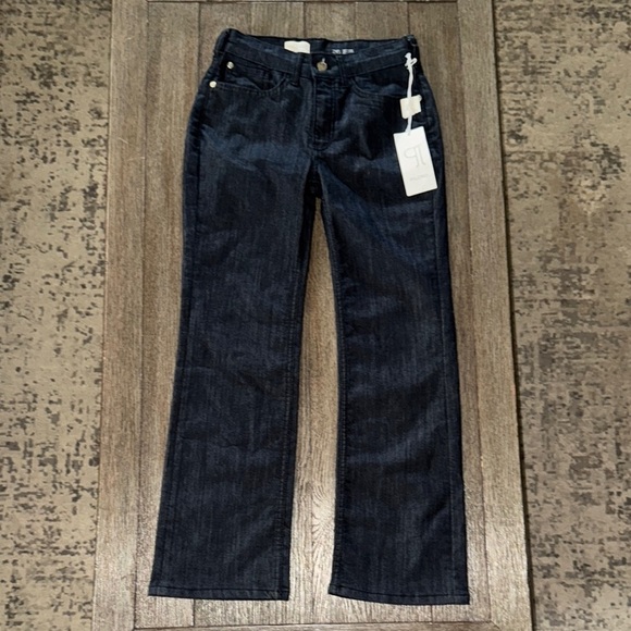 Pilcro Crop Kick High-Rise Flare Jeans - Picture 1 of 14